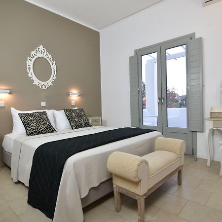 Aegeeis Hotel Периса Екстериор снимка