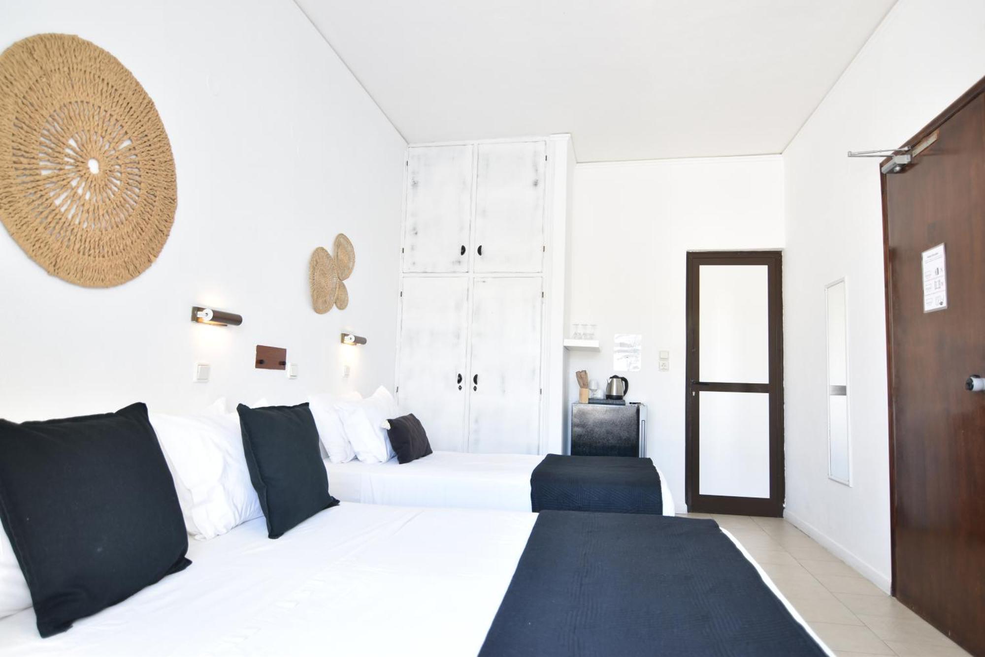 Aegeeis Hotel Периса Екстериор снимка