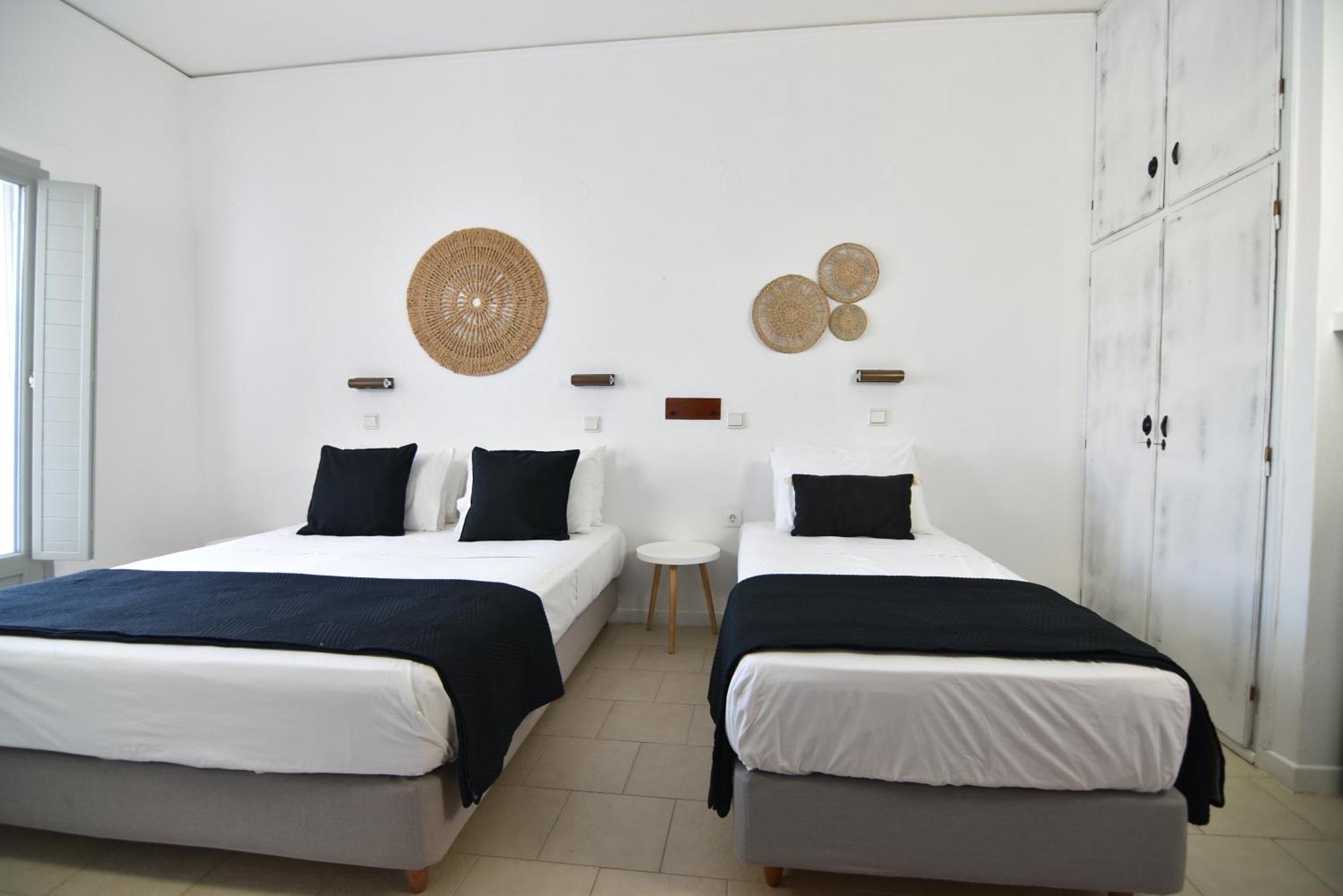 Aegeeis Hotel Периса Екстериор снимка