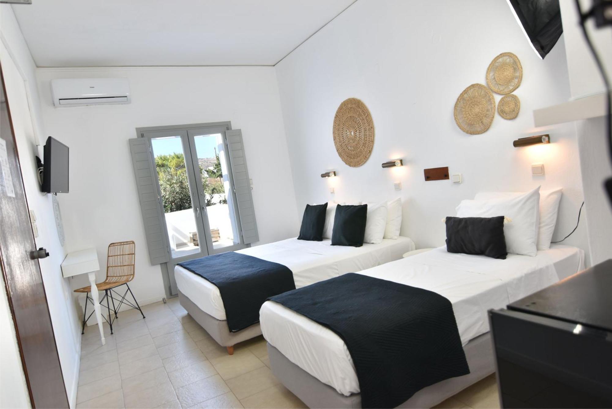 Aegeeis Hotel Периса Екстериор снимка